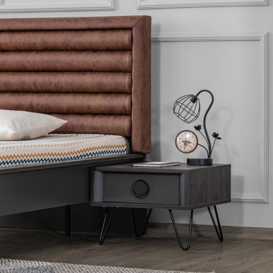 Amal Nightstand